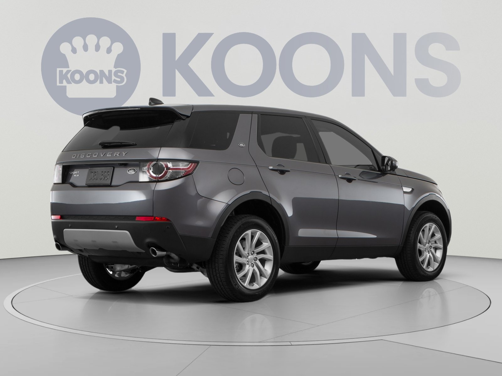 Used 2019 Land Rover Discovery SE AWD/4WD image 4