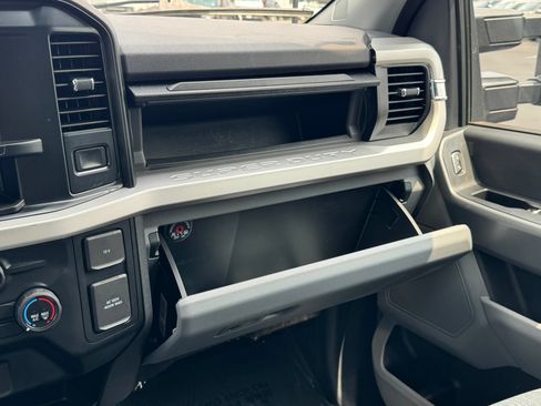 Used 2024 Ford F350 XLT AWD/4WD image 67