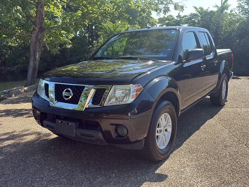 Used 2017 Nissan Frontier SV RWD image 11