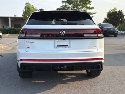 New 2026 Volkswagen Atlas Cross Sport SEL R-Line