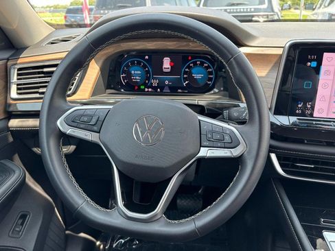 Used 2026 Volkswagen Atlas SE AWD/4WD image 15