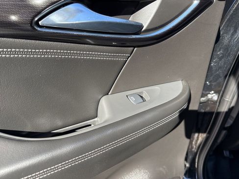 Used 2023 Buick Envision Essence w/ Sport Touring Package image 37