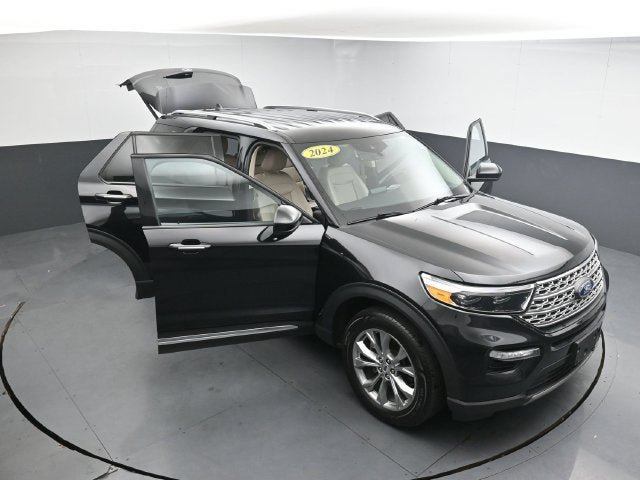Used 2024 Ford Explorer Limited AWD/4WD image 35