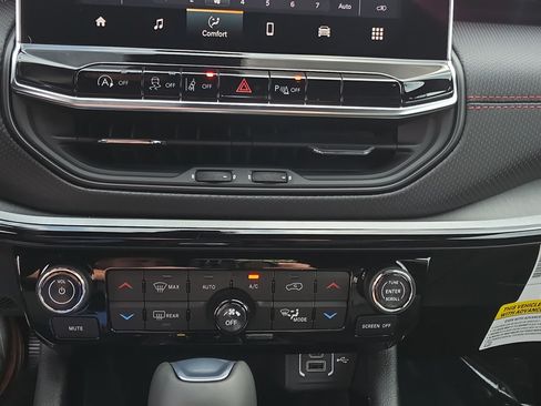 New 2026 Jeep Compass Trailhawk AWD/4WD image 23