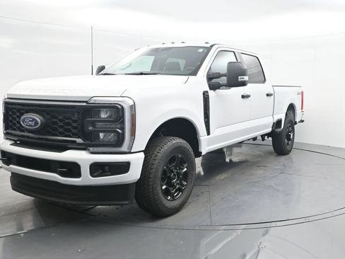 New 2026 Ford F250 XL w/ STX Appearance Package AWD/4WD image 1