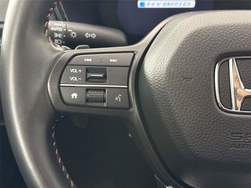 Used 2025 Honda CR-V Sport-L image 17
