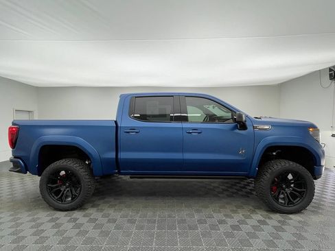 New 2026 GMC Sierra 1500 AT4 w/ AT4 Premium Package AWD/4WD image 9