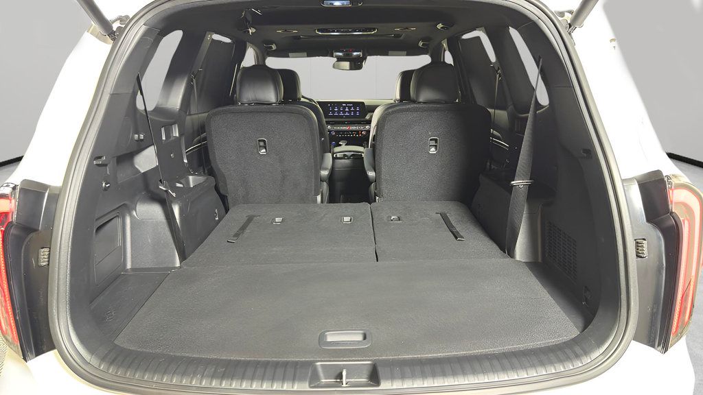 Used 2024 Kia Telluride EX X-Line AWD/4WD image 31