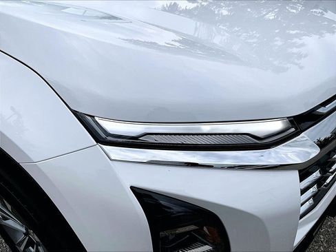 Used 2026 Chevrolet Equinox LT AWD/4WD image 31