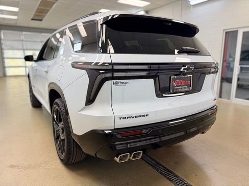 New 2026 Chevrolet Traverse RS FWD image 7