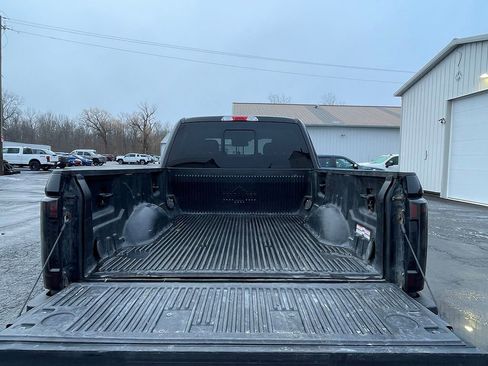 Used 2017 Ford F250 Lariat w/ Chrome Package image 5