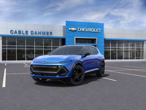 New 2025 Chevrolet Equinox EV RS w/ Convenience Package II AWD/4WD image 22