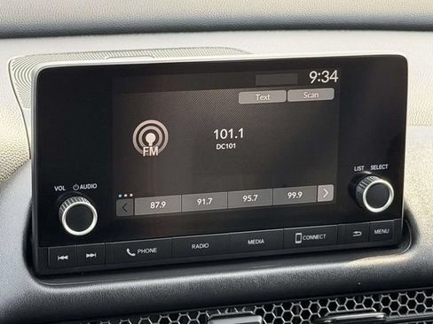 Certified 2024 Honda HR-V Sport image 11