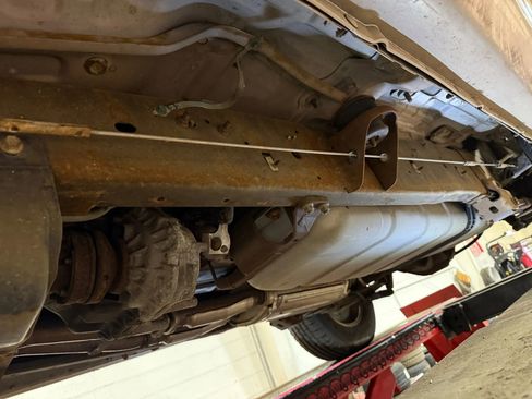 Used 1999 Ford Explorer 4WD 4-Door image 76