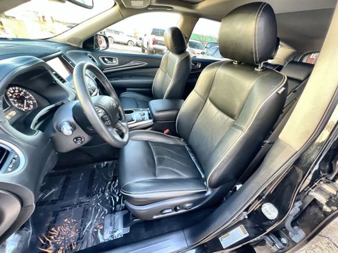 Used 2019 INFINITI QX60 Luxe w/ Essential Package image 13