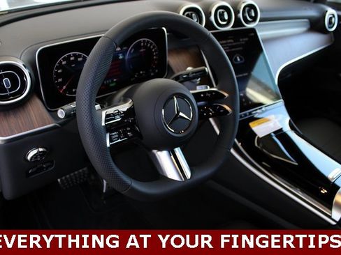 New 2025 Mercedes-Benz GLC 350e 4MATIC image 13