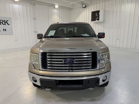 Used 2012 Ford F150 XLT w/ XLT Chrome Pkg image 8