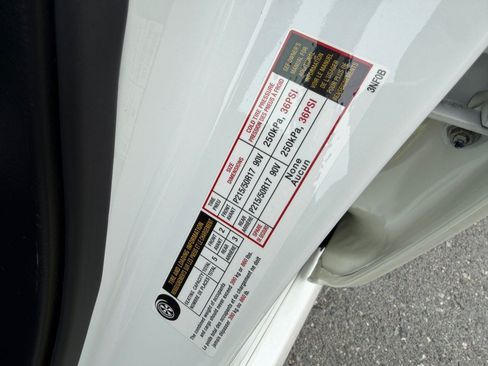 Used 2024 Nissan Leaf SV Plus FWD image 53