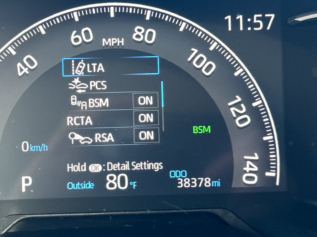 Certified 2025 Toyota RAV4 XLE AWD/4WD image 18