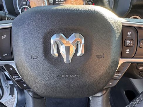 Used 2025 RAM 1500 Big Horn image 19