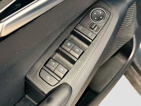 Used 2024 Kia Seltos S FWD image 20
