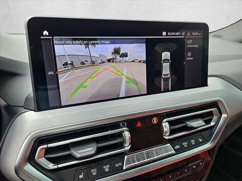 Used 2023 BMW X4 xDrive30i w/ M Sport Package AWD/4WD image 13