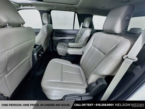 Used 2020 Ford Expedition XLT w/ Equipment Group 202A RWD image 25
