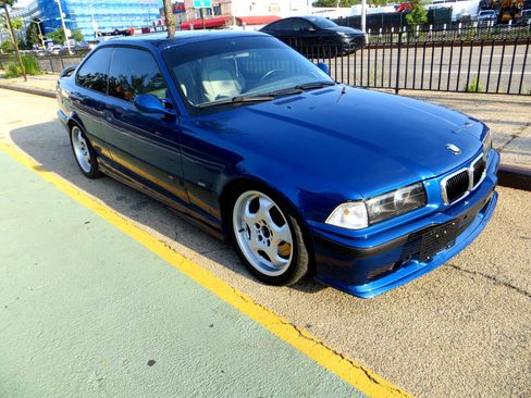 Used 1995 BMW M3 Coupe image 3