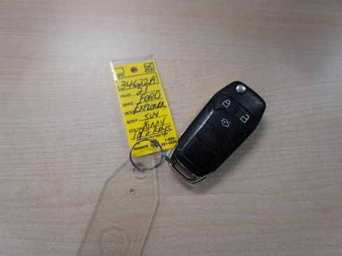 Certified 2021 Ford Explorer 2WD image 32