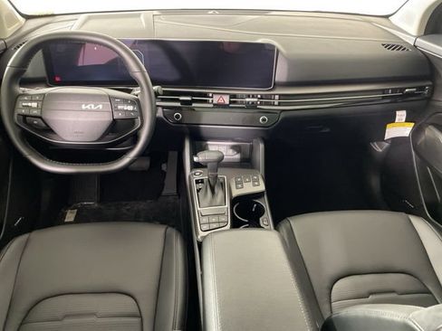 New 2026 Kia Sportage SX FWD image 36