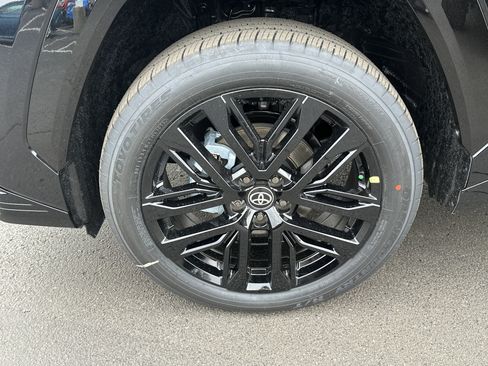 New 2026 Toyota RAV4 FWD image 11