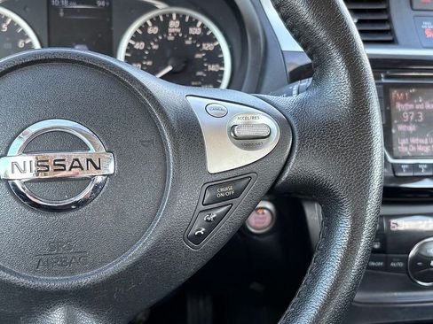 Used 2018 Nissan Sentra SV FWD image 17