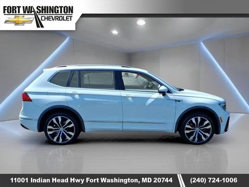 Used 2020 Volkswagen Tiguan SEL Premium R-Line AWD/4WD image 2
