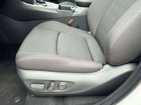 Certified 2025 Toyota RAV4 SE image 18