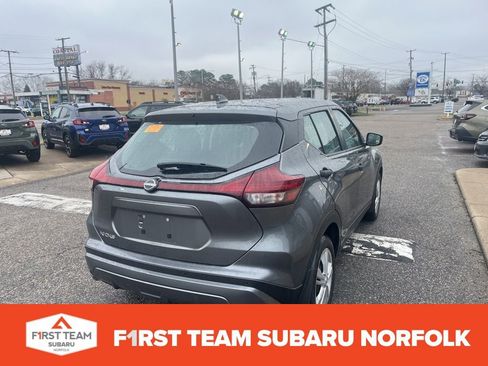 Used 2023 Nissan Kicks S image 4
