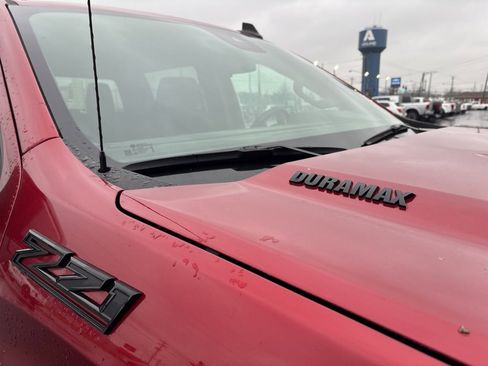 Used 2023 Chevrolet Silverado 1500 RST image 7