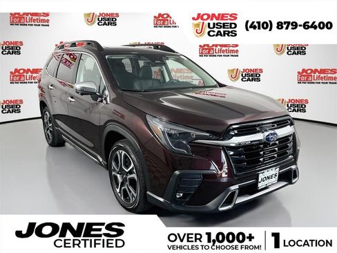 Used 2023 Subaru Ascent Touring AWD/4WD image 1