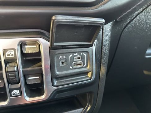 Certified 2021 Jeep Wrangler Unlimited Sport image 18