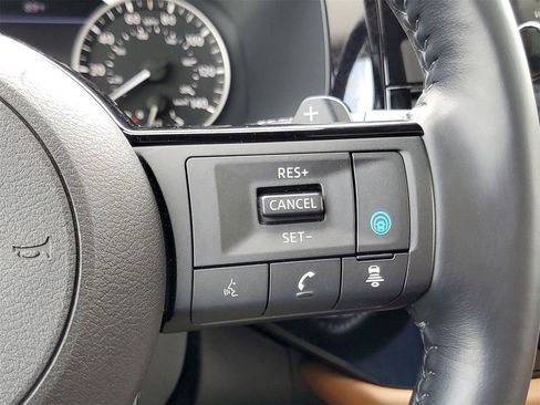 Used 2022 Nissan Pathfinder Platinum w/ Cargo Package image 29