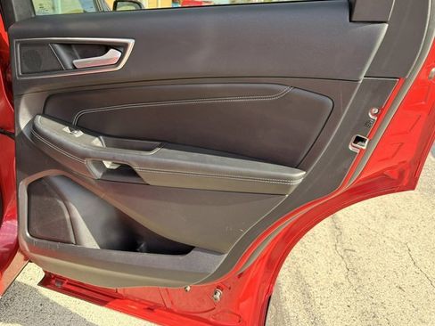 Used 2021 Ford Edge Titanium w/ Equipment Group 301A image 26