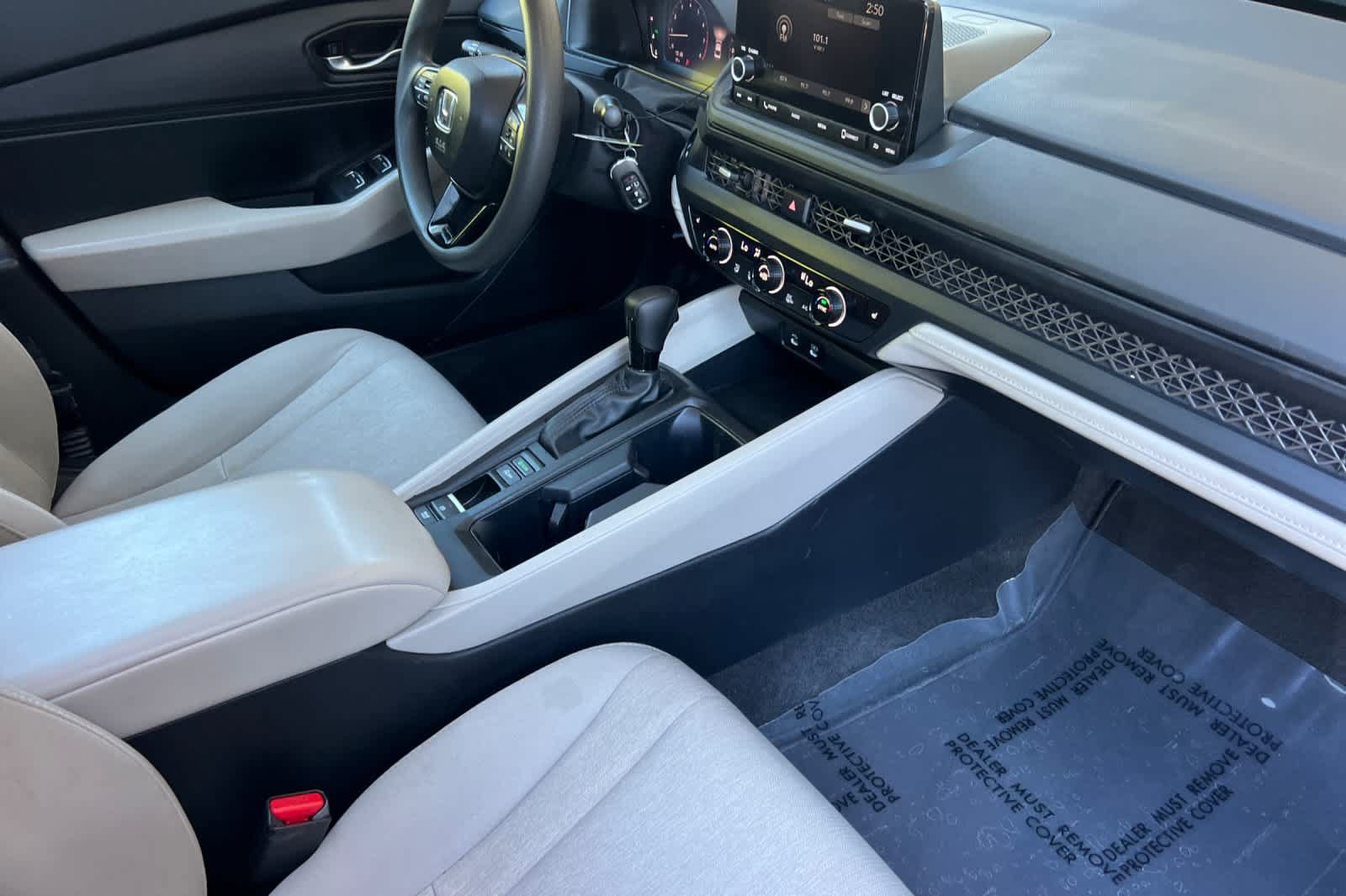 Used 2023 Honda Accord EX image 15