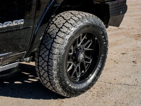 Used 2024 RAM 2500 Limited image 62