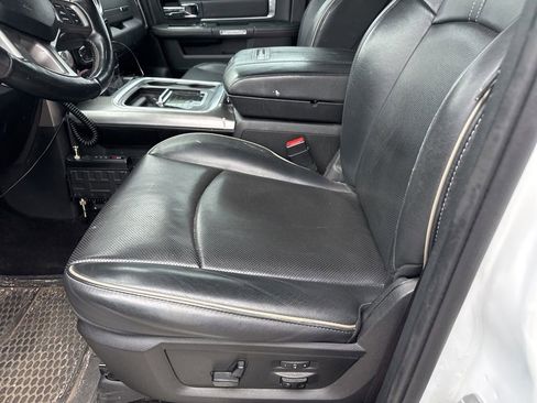 Used 2017 RAM 1500 Limited AWD/4WD image 9