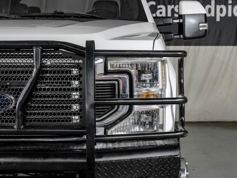Used 2022 Ford F350 Lariat w/ Lariat Value Package AWD/4WD image 38