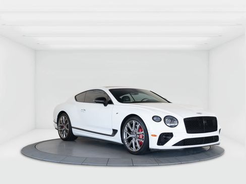 Used 2023 Bentley Continental GT S image 7