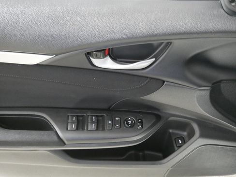 Used 2018 Honda Civic EX image 19