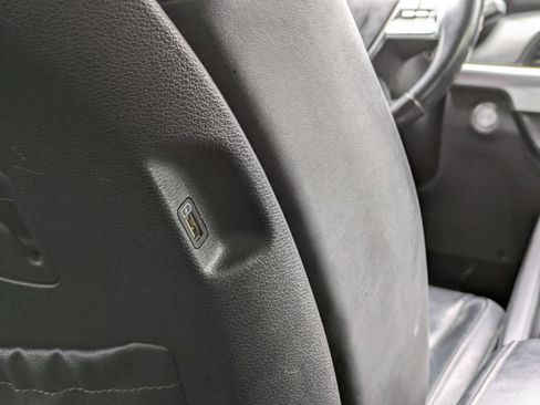 Used 2020 Kia Telluride LX AWD/4WD image 28