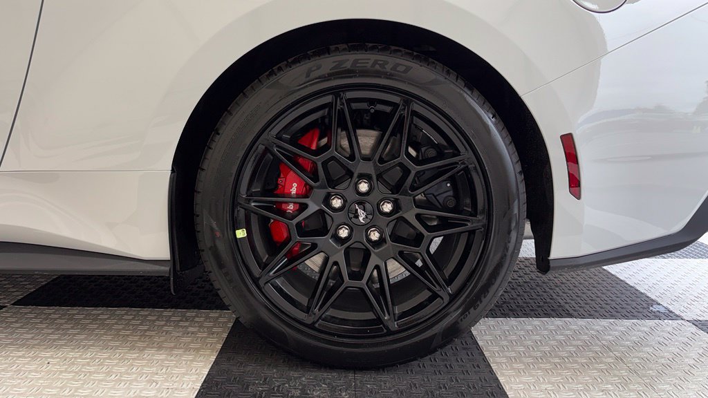 New 2026 Ford Mustang GT w/ GT Performance Package RWD image 10