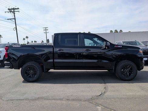 New 2026 Chevrolet Silverado 1500 Custom Trail Boss AWD/4WD image 7