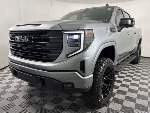 New 2025 GMC Sierra 1500 Elevation w/ Elevation Premium Package image 3